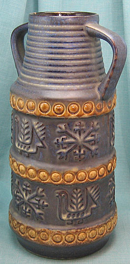 Bay Keramik Vase 64 Side View