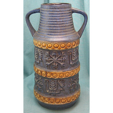 Bay vase shape 64