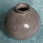Paul Dresler, Grootenburg studio vase