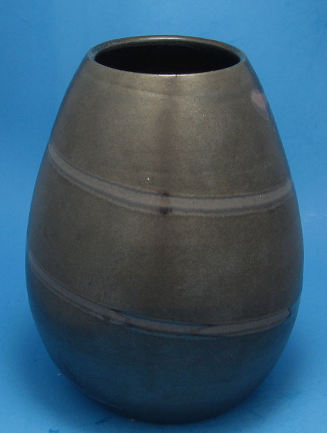 Gramann Töpferei Römhild Vase with Purple Bands