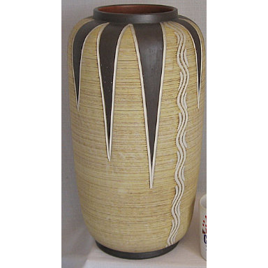 JD Klinker floor vase