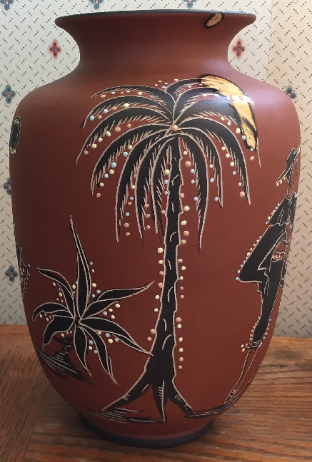 Marzi & Remy Vase, third view