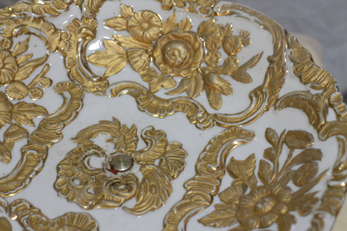 Porcelain compote with embossed roses