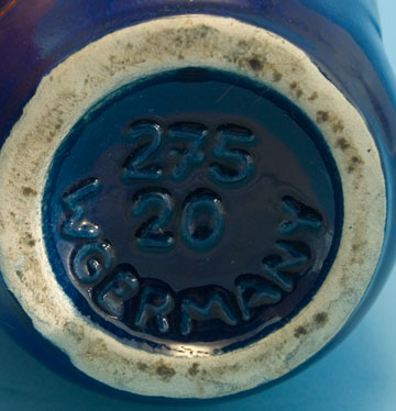Scheurich Keramik Vase 275 with web glaze, bottom photo