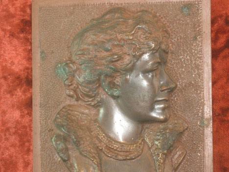 Bronze plaque with Ellen Terry, detail